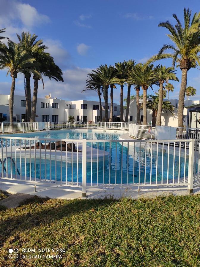 Alojamiento Playa Centro Corralejo 16 エクステリア 写真